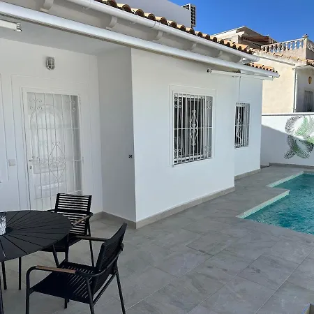 Casa Elena With Private Pool Ferienhaus Dehesa de Campoamor (Orihuela Costa)