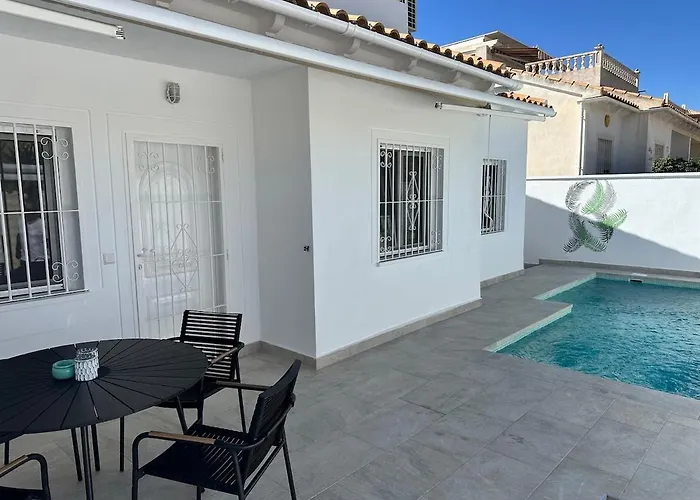 Casa Elena With Private Pool Ferienhaus Dehesa de Campoamor (Orihuela Costa)